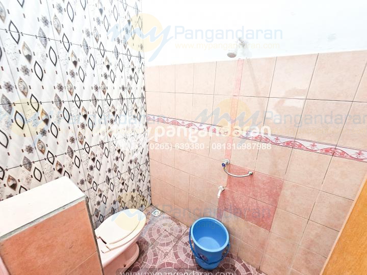 Tampilan Kamar Mandi Rumah 3 Kamar Pondok Amelia Pangandaran